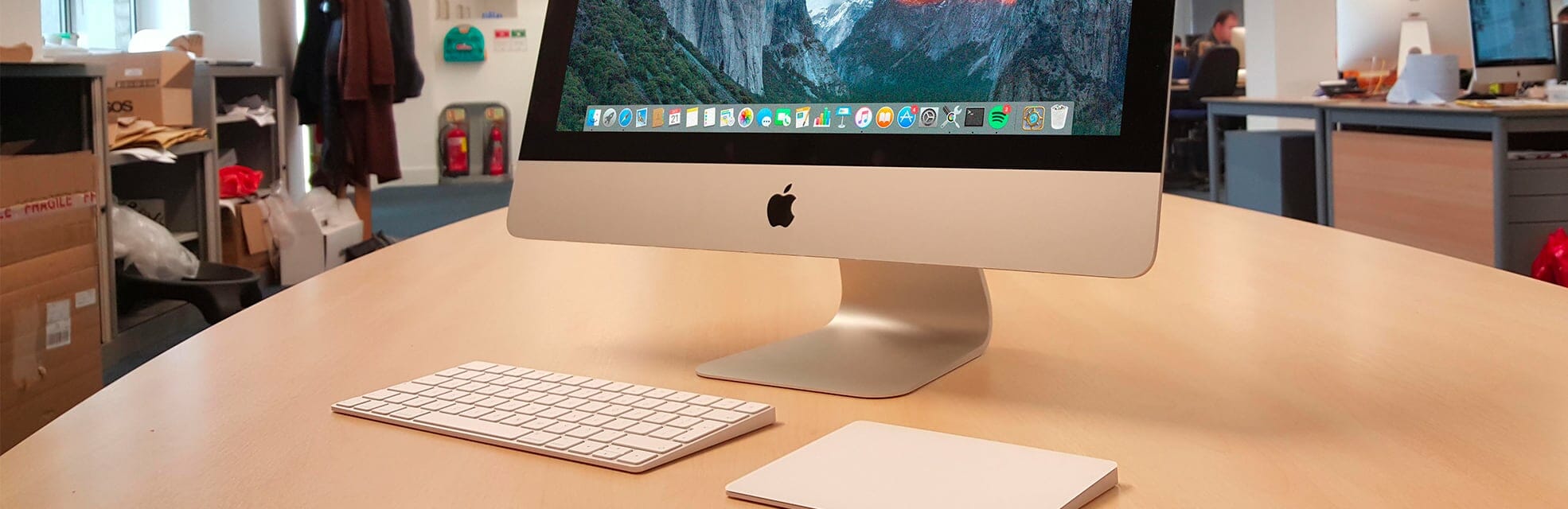 Apple MacBook Repair Dubai | Apple Service Center Dubai | Geeks